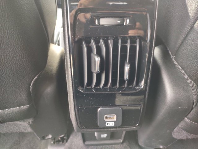Used 2024 Jeep Compass Limited AWD/4WD image 18