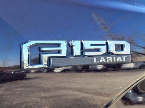 Certified 2019 Ford F150 Lariat w/ Trailer Tow Package image 12