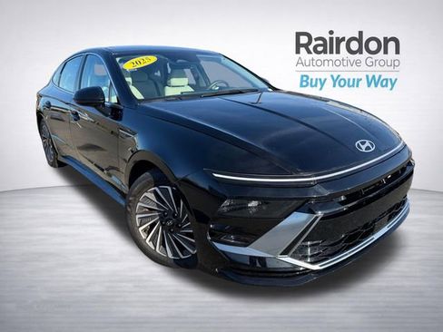 Used 2025 Hyundai Sonata SEL image 1