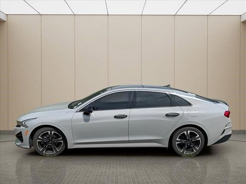 Used 2022 Kia K5 GT-Line w/ GT-Line Awd Premium Package image 4