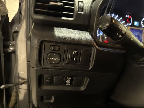 Used 2016 Toyota 4Runner SR5 image 22