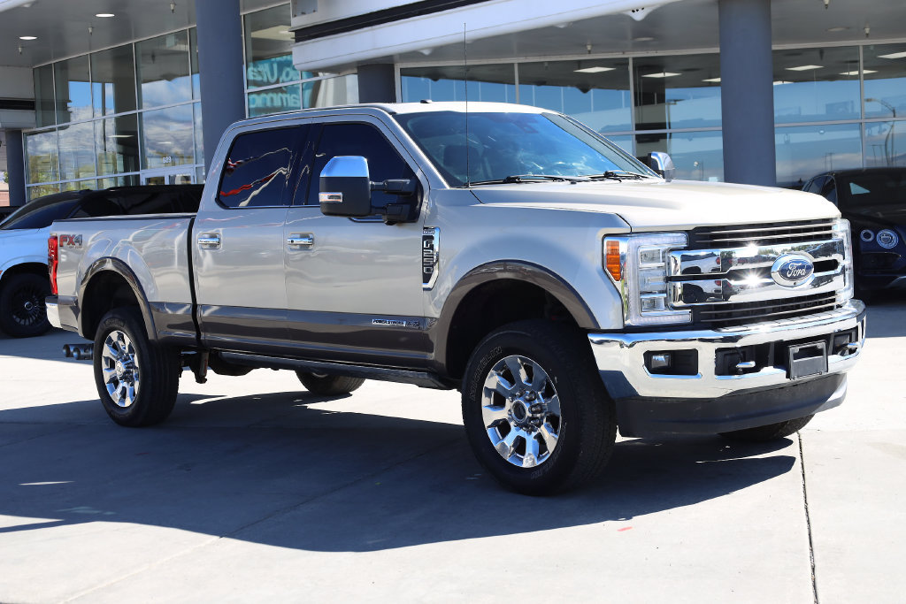 Used 2017 Ford F250 King Ranch w/ King Ranch Ultimate Package AWD/4WD image 8