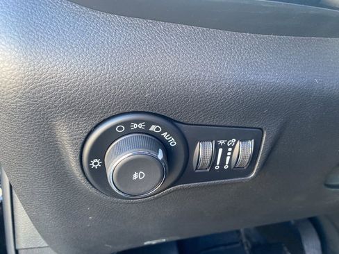 New 2026 Jeep Compass Latitude image 30