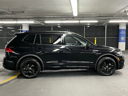 Used 2024 Volkswagen Tiguan SE R-Line image 39
