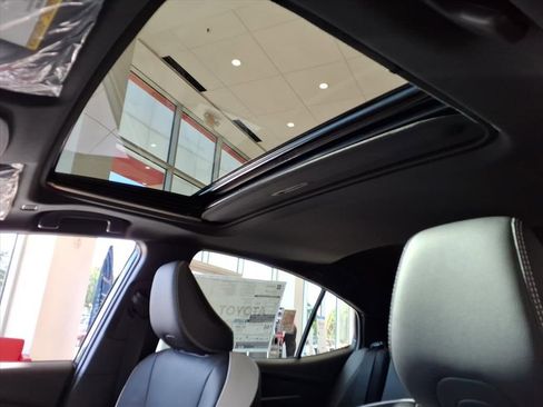 New 2026 Toyota Camry SE w/ Convenience Package FWD image 6
