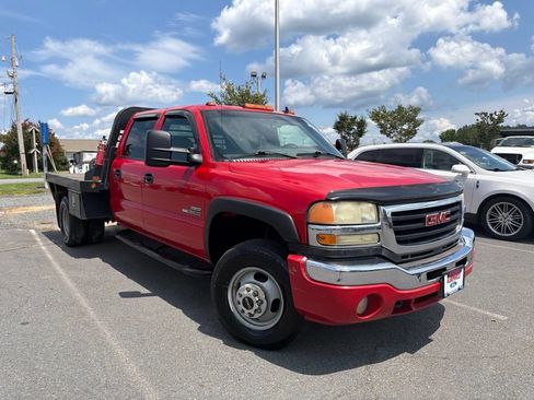 Used 2007 GMC Sierra 3500 SLE w/ Heavy-Duty Power Package AWD/4WD image 3