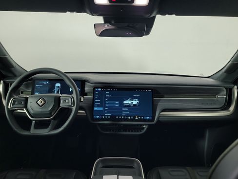 Used 2025 Rivian R1S Adventure AWD/4WD image 27