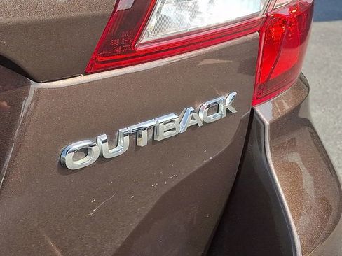 Used 2019 Subaru Outback 2.5i Touring w/ Popular Package #3A AWD/4WD image 35