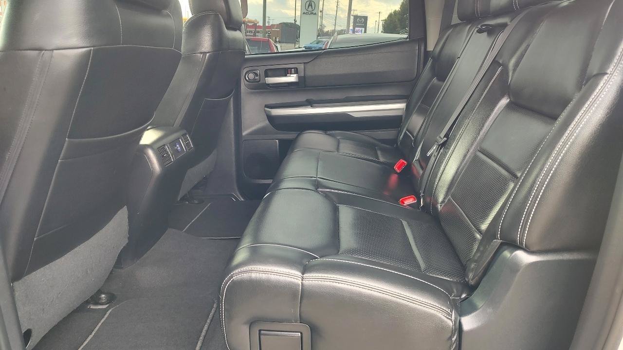Used 2016 Toyota Tundra SR5 w/ SR5 Upgrade Package AWD/4WD image 16