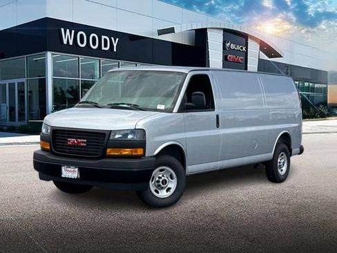 New 2026 GMC Savana 3500 Extended w/ Driver Convenience Package RWD image 1