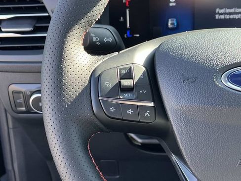 Used 2026 Ford Escape ST-Line Select w/ Equipment Group 401A AWD/4WD image 33