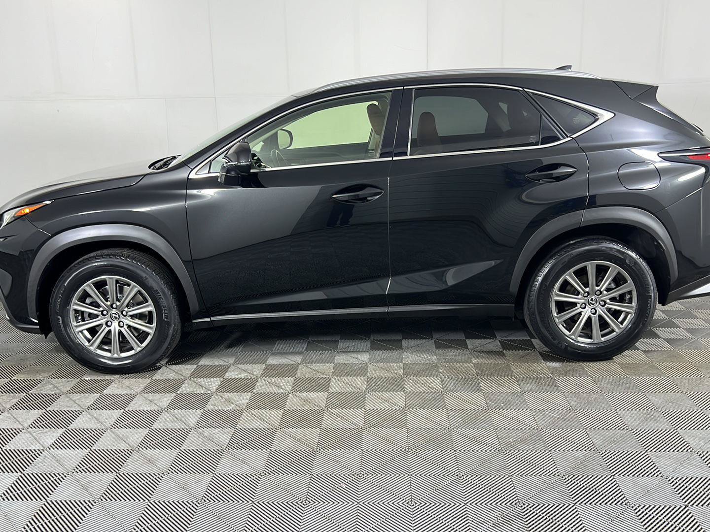 Used 2019 Lexus NX 300 AWD w/ Comfort Package image 12
