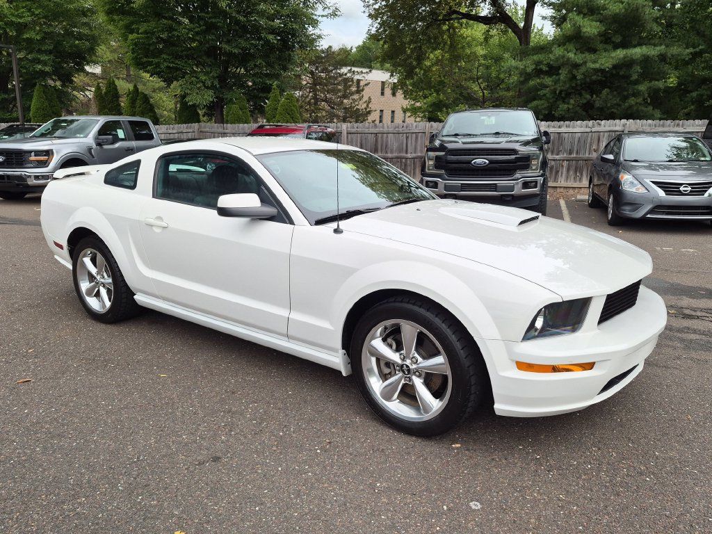 Used 2007 Ford Mustang GT Premium RWD image 14