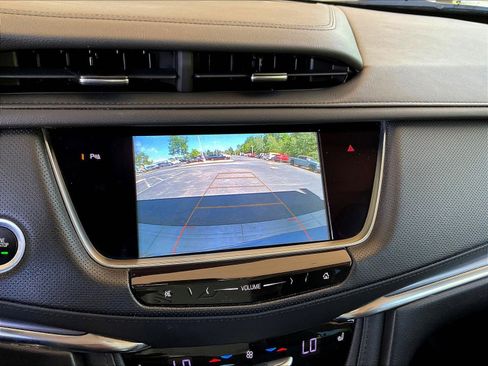 Used 2019 Cadillac XT5 Luxury AWD/4WD image 14