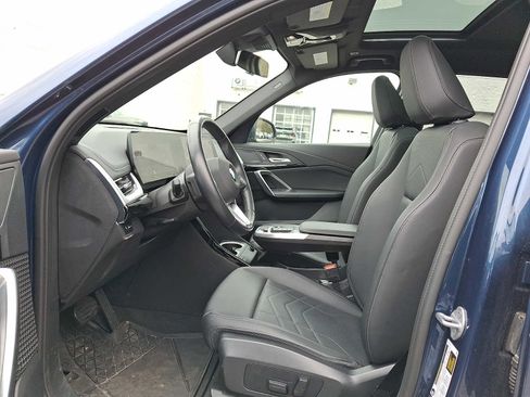 Used 2025 BMW X1 xDrive28i w/ Convenience Package image 13