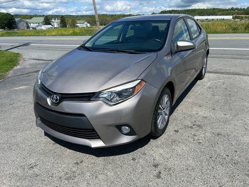 Used 2014 Toyota Corolla LE FWD image 6
