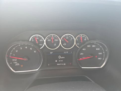 Used 2021 Chevrolet Tahoe Z71 w/ Z71 Signature Package image 8