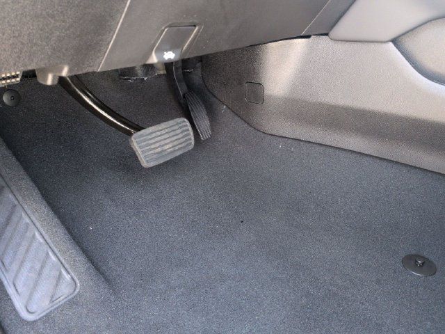 Used 2026 Chevrolet Tahoe LS RWD image 15