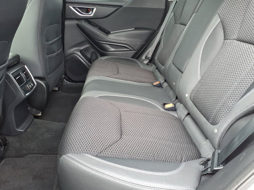 Used 2019 Subaru Forester Premium AWD/4WD image 16