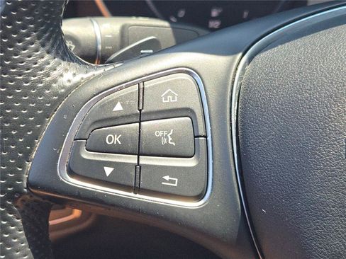 Used 2016 Mercedes-Benz C 300 4MATIC Sedan image 32