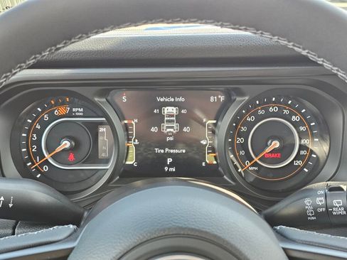 New 2025 Jeep Wrangler Sport S image 18