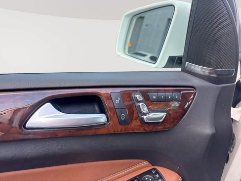 Used 2018 Mercedes-Benz GLS 450 4MATIC image 14