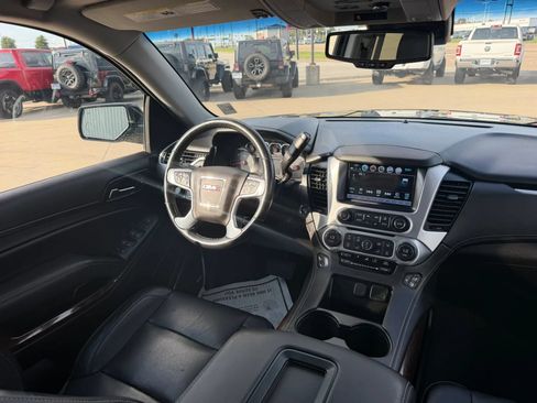 Used 2019 GMC Yukon SLT w/ Premium Edition AWD/4WD image 62