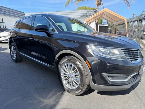 Used 2016 Lincoln MKX Select FWD image 14