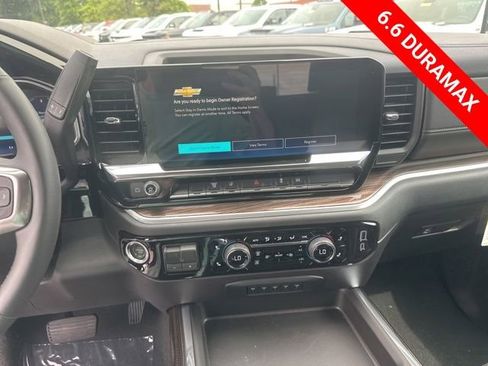 New 2026 Chevrolet Silverado 3500 LT w/ Convenience Package AWD/4WD image 22