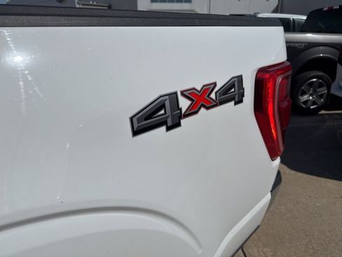 Used 2022 Ford F150 XLT image 6