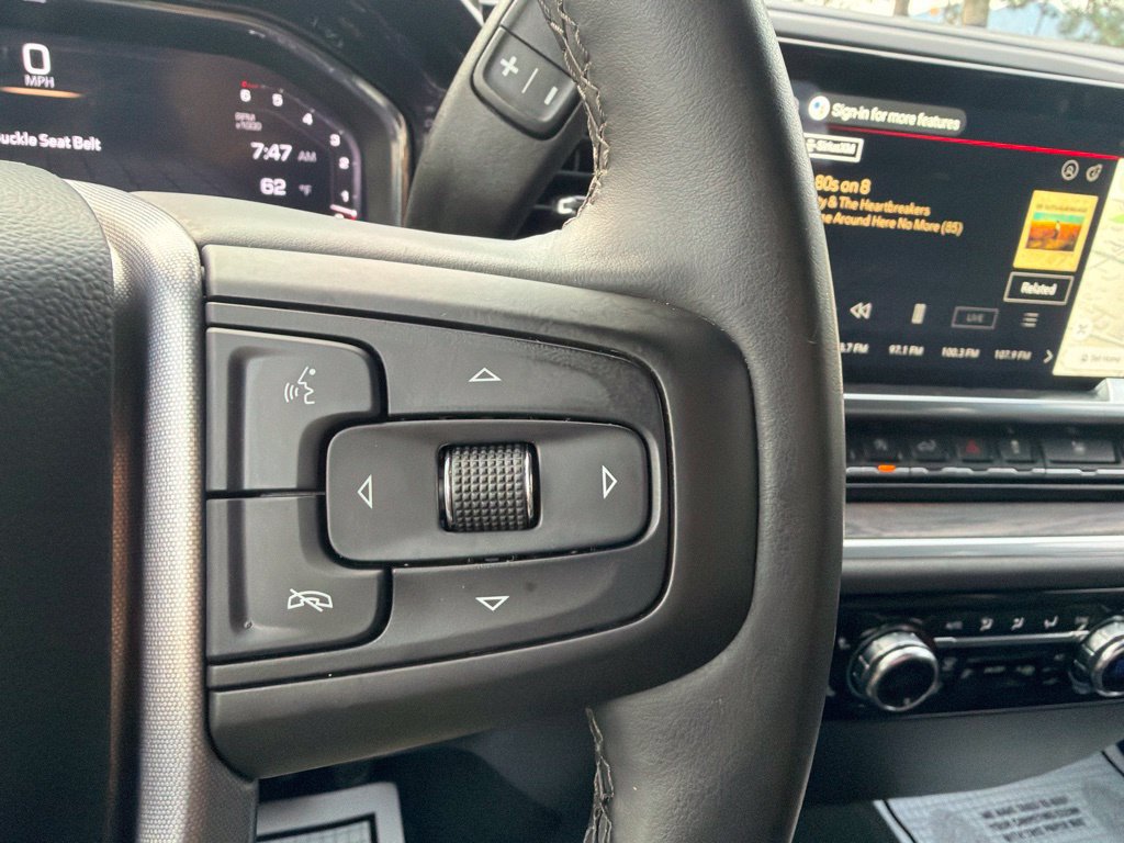 Used 2025 GMC Sierra 1500 SLT AWD/4WD image 29