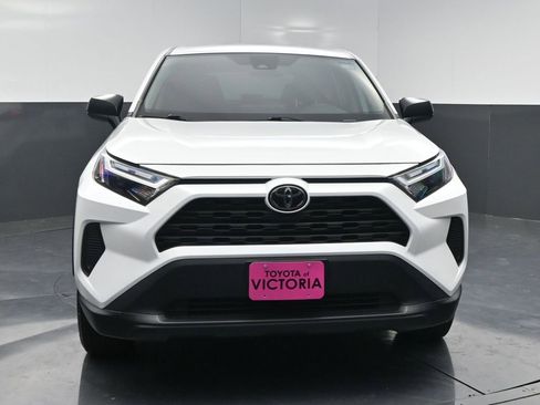 Used 2023 Toyota RAV4 LE image 19