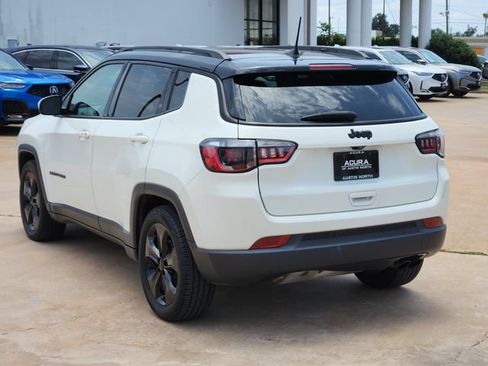 Used 2021 Jeep Compass Latitude w/ Sun and Sound Group FWD image 8