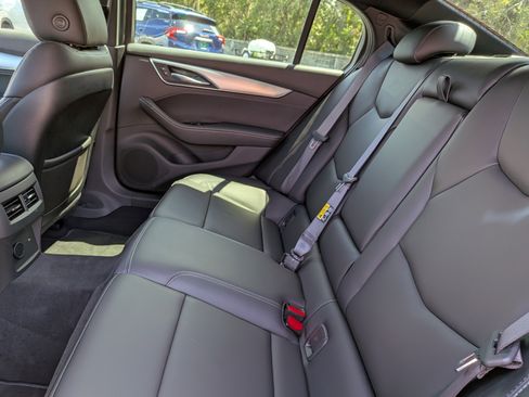 Certified 2023 Cadillac CT5 Luxury RWD image 16