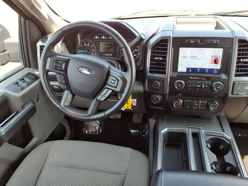 Used 2020 Ford F150 XLT w/ Equipment Group 302A Luxury AWD/4WD image 17