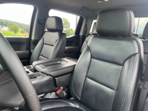 Used 2022 Chevrolet Silverado 1500 RST image 9