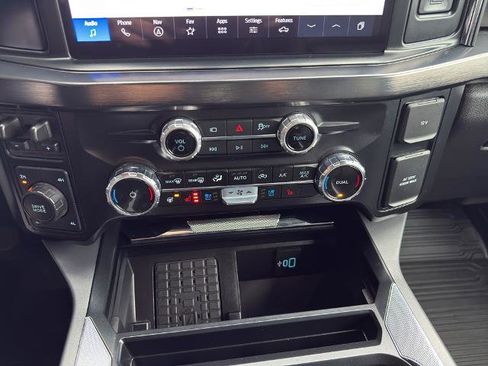 Certified 2025 Ford F350 Lariat w/ Black Appearance Package image 26