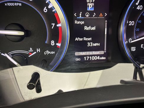 Used 2015 Toyota Highlander Limited FWD image 21