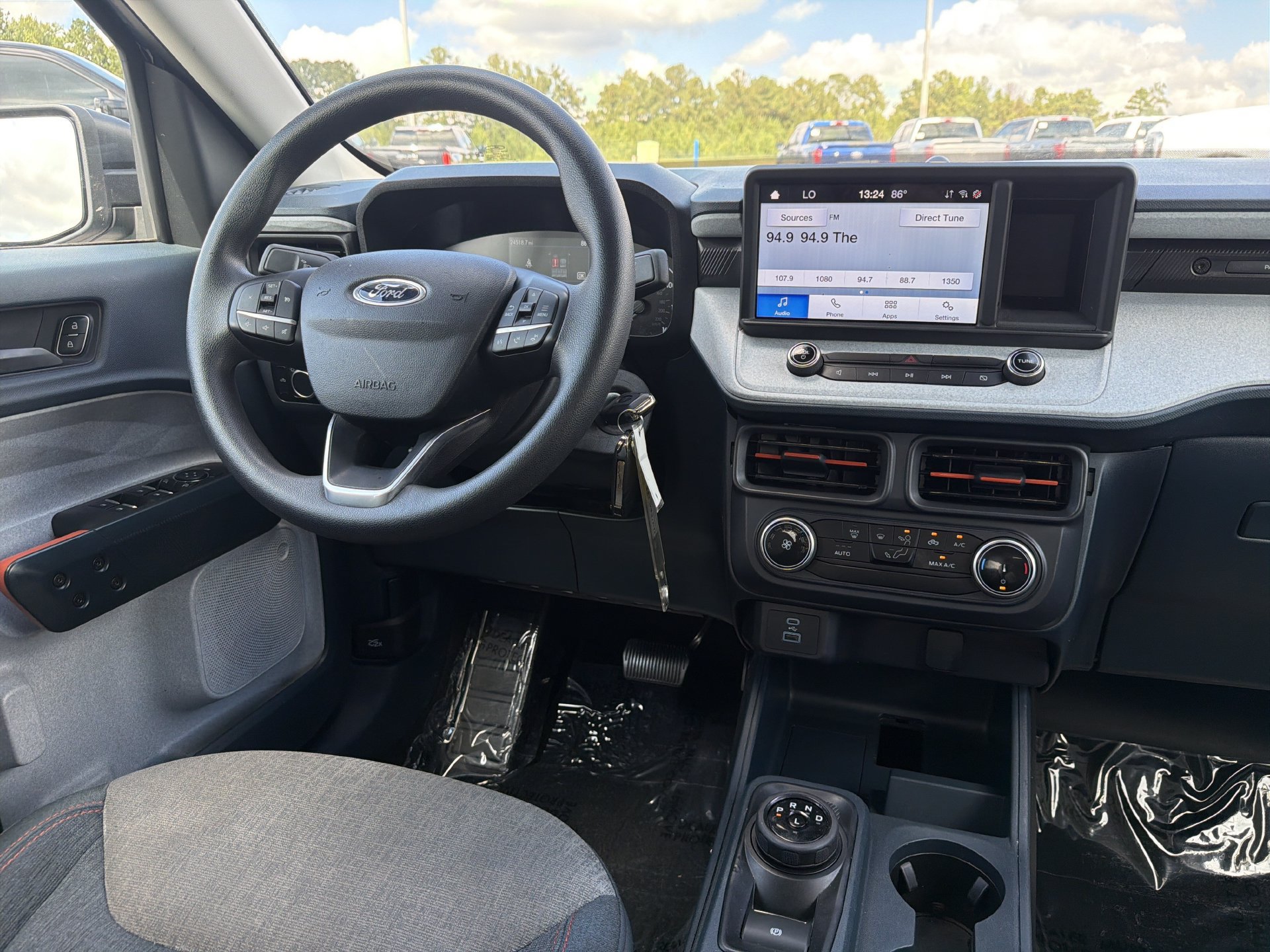 Certified 2024 Ford Maverick XLT FWD image 3