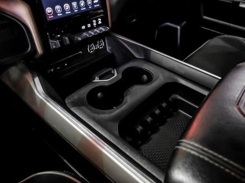 Used 2019 RAM 2500 Laramie w/ Night Edition AWD/4WD image 26