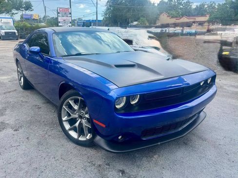 Used 2020 Dodge Challenger R/T RWD image 2