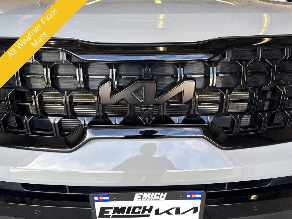 Certified 2025 Kia Telluride SX Prestige X-Line AWD/4WD image 19