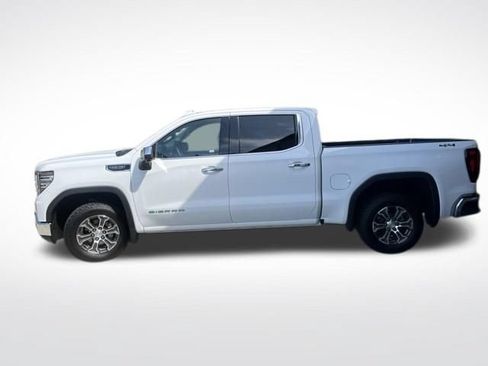 Used 2025 GMC Sierra 1500 SLT AWD/4WD image 5
