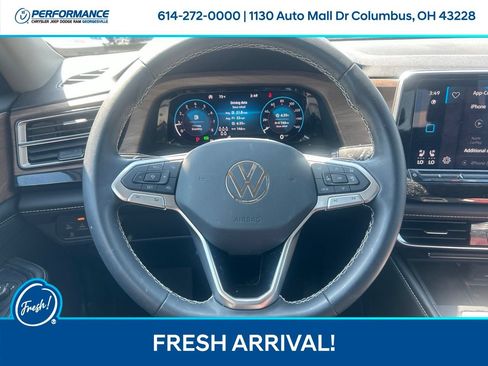 Used 2024 Volkswagen Atlas SE AWD/4WD image 20