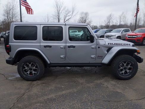 Used 2019 Jeep Wrangler Unlimited Rubicon w/ Uconnect 4C Nav & Sound Group image 38