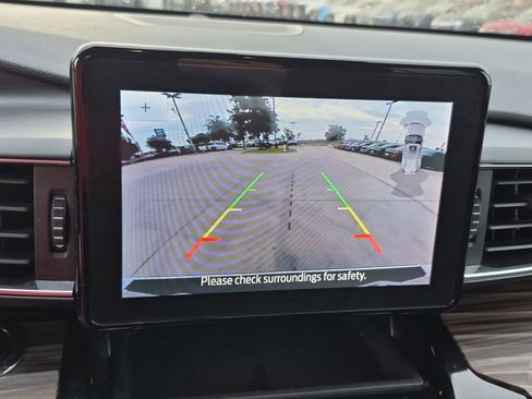 Used 2023 Ford Explorer Limited RWD image 17