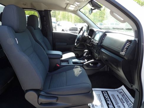 Used 2022 Nissan Frontier S image 42