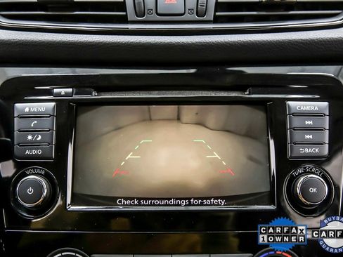 Used 2020 Nissan Rogue S image 14