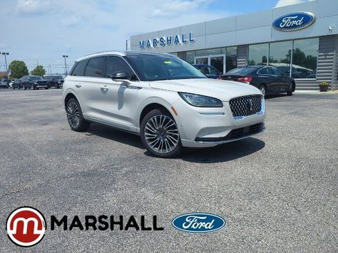 Used 2020 Lincoln Corsair Reserve FWD image 1