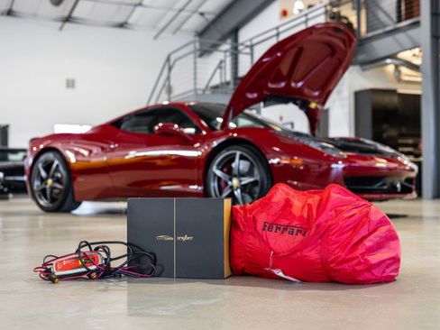 Used 2012 Ferrari 458 Italia Coupe RWD image 23